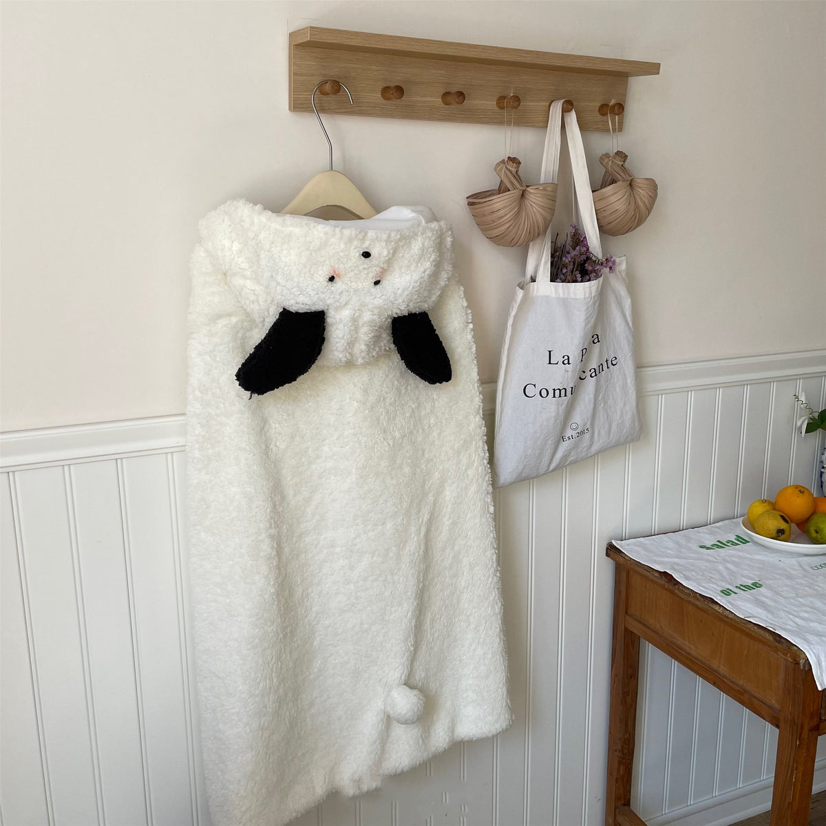 Women's Plush Shawl — Cartoon Bear Design, Cotton Wool, Warm