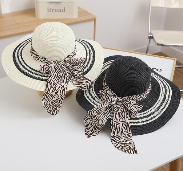 Women's Foldable Straw Beach Hat — Bow Detail, Sun Protection